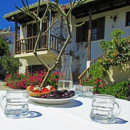 Diktamo House * Agia Marina (Crete)